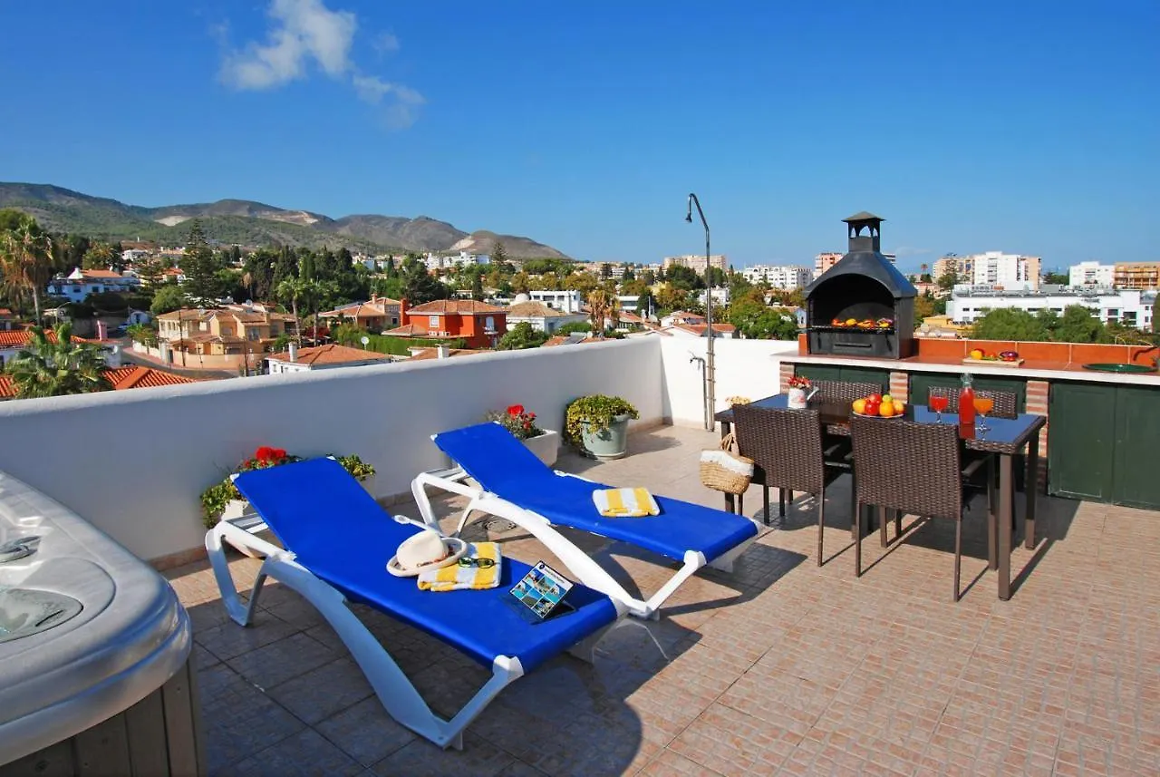 Isla De Benalmadena 1, Jacuzzi, 80M From The Sea, Ac, Bbq, Private Parking, Big Terrace Apartment 0*,  Spain