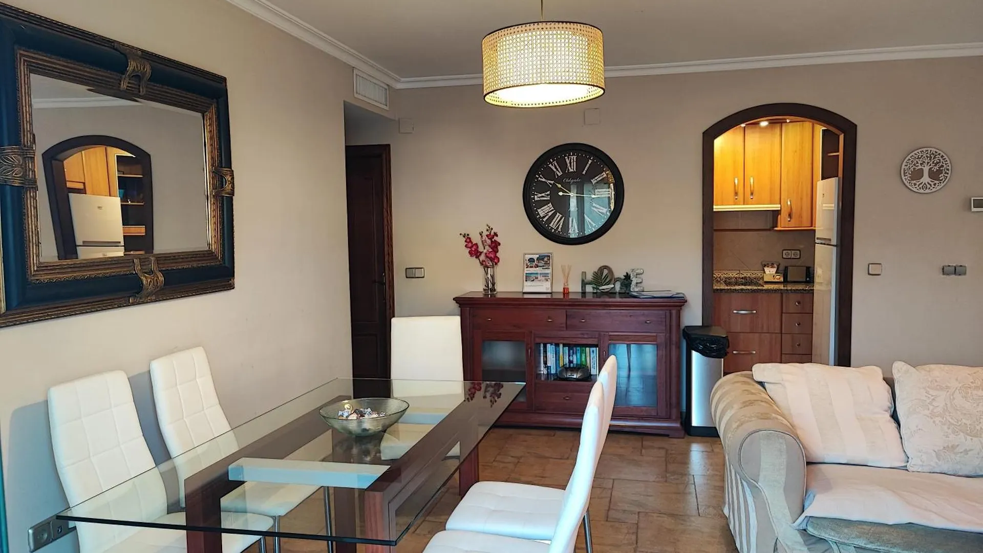 Isla De Benalmadena 1, Jacuzzi, 80M From The Sea, Ac, Bbq, Private Parking, Big Terrace Lägenhet Spanien